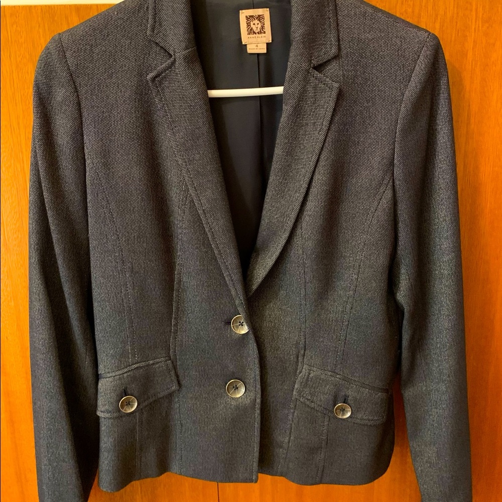 Ladies Anne Klein blazer.